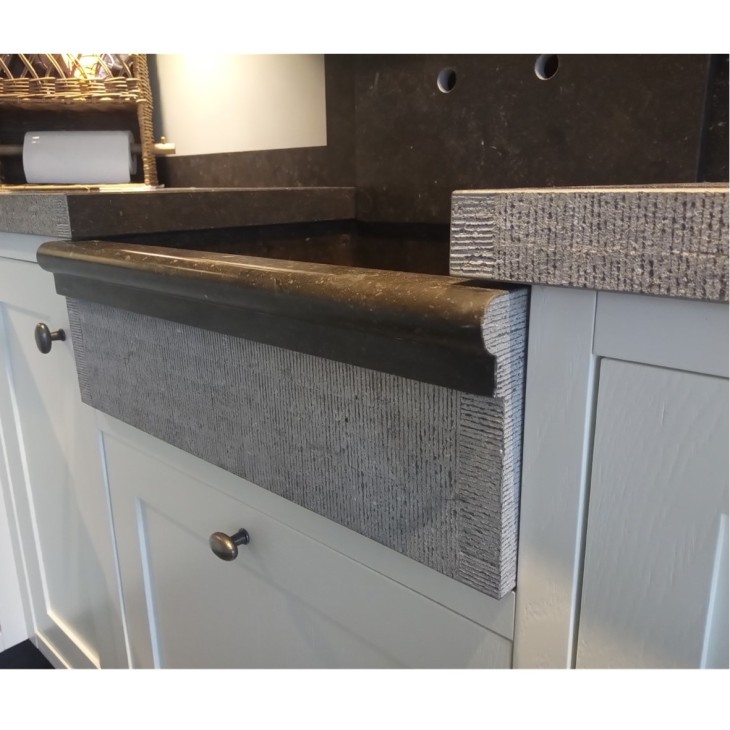 Lambique Sp&uuml;lbecken